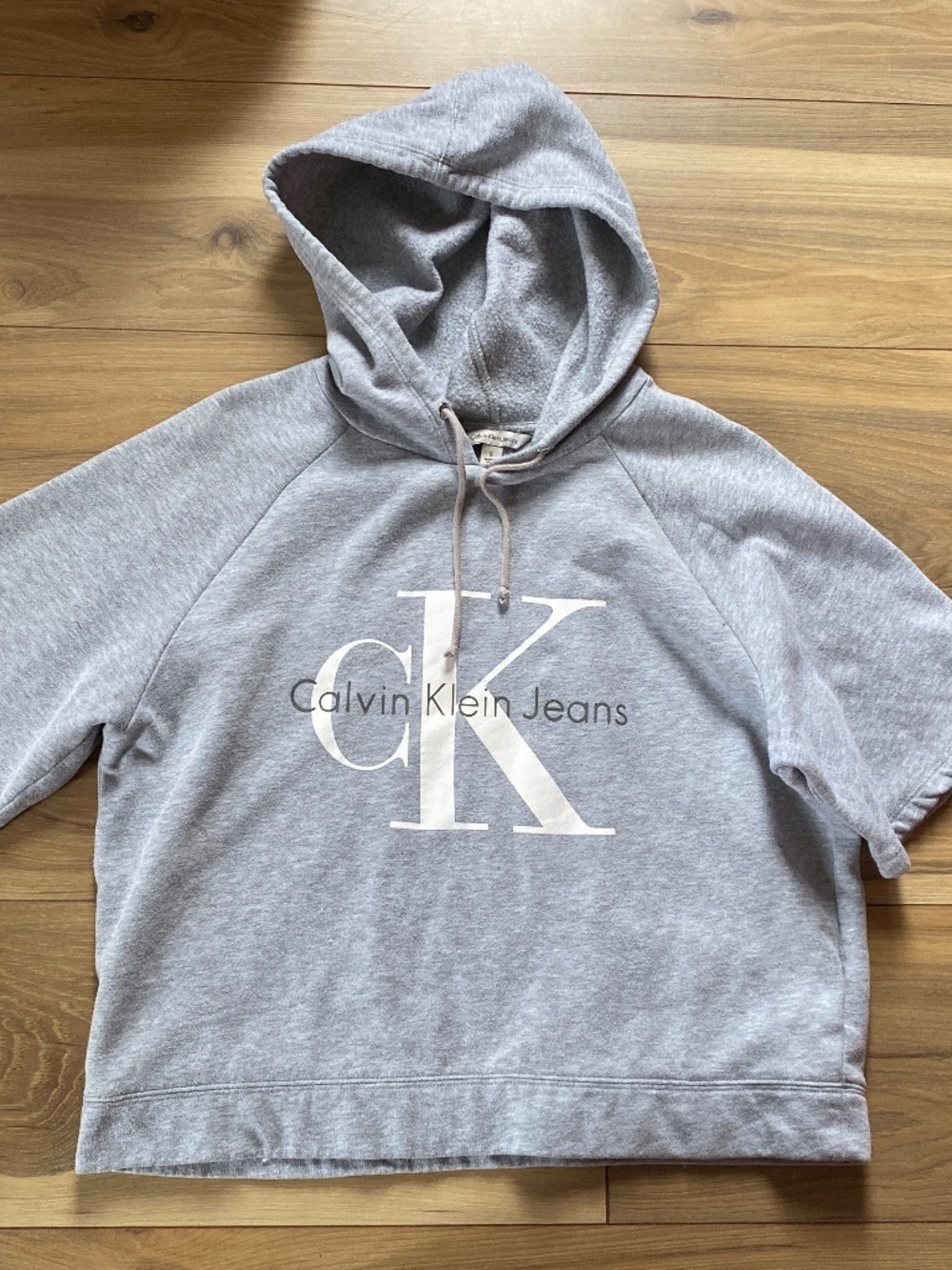 Calvin Klein Jeans Gray Short-Sleeve Sweatshirt with White Logo